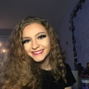 Meet your Posher, Jada